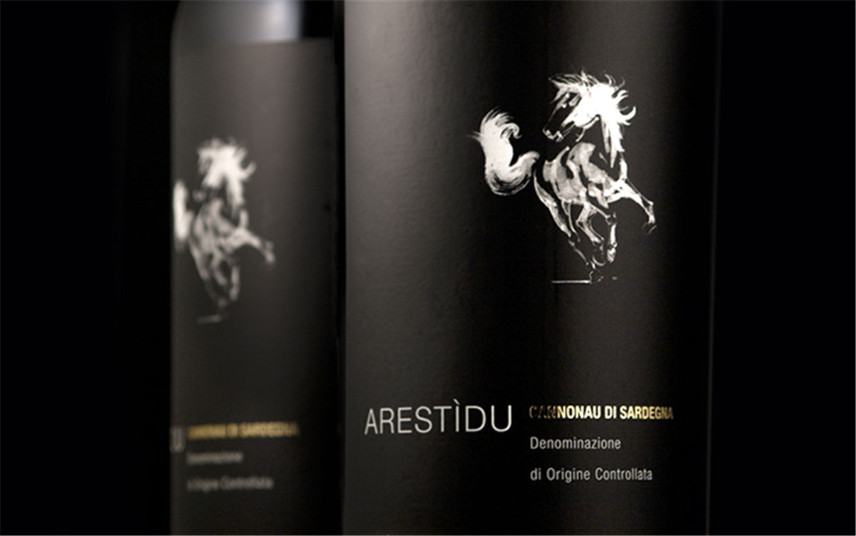 葡萄酒包裝設(shè)計(jì)(圖3)