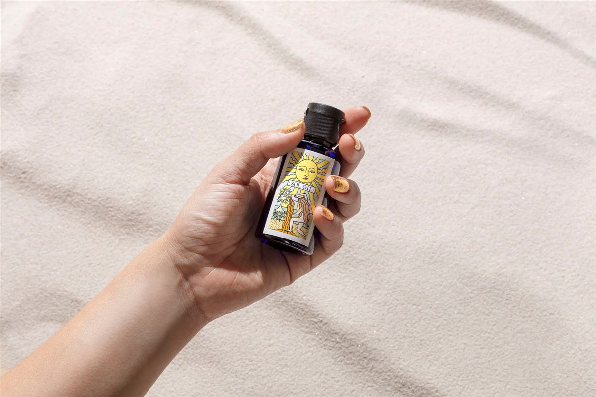 創(chuàng)意香薰包裝設(shè)計(圖1)