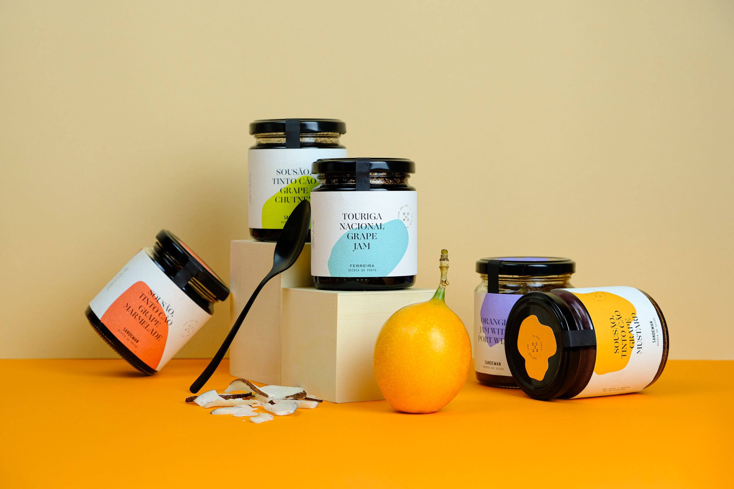 色彩鮮艷的風(fēng)味果醬包裝設(shè)計欣賞(圖9)