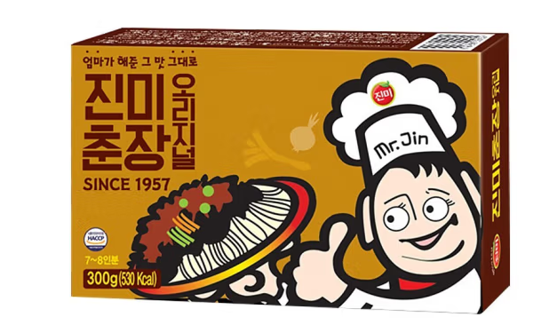 炸醬面醬料包裝盒設(shè)計(jì)怎么做好(圖1)